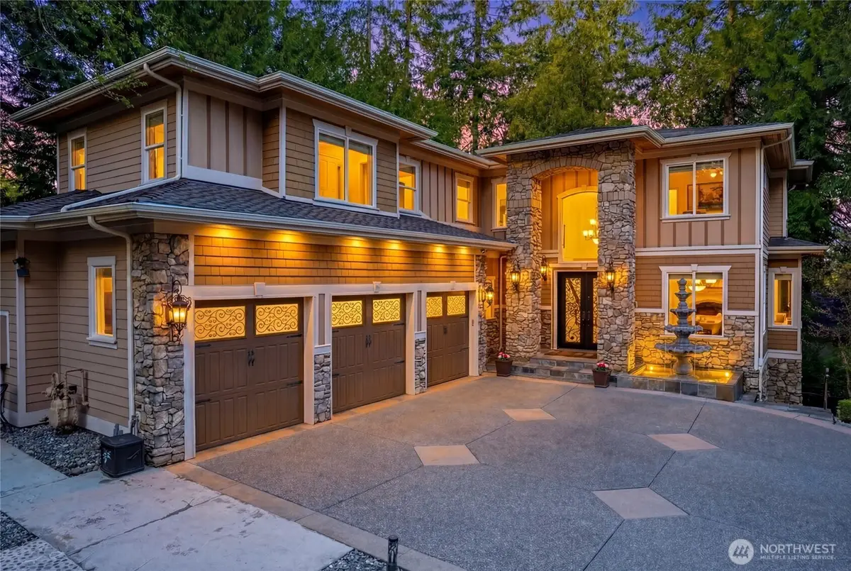 2727 101st Place Ne, Bellevue, WA 98004 - #1