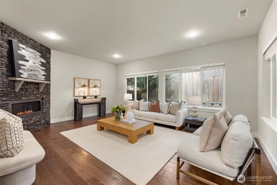 1421 184th Street Sw, Lynnwood, WA 98037 - #3