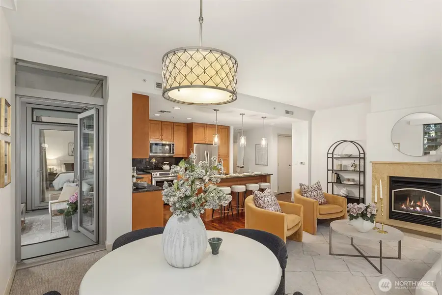 10610 NE 9th Place #809, Bellevue, WA 98004 - #3