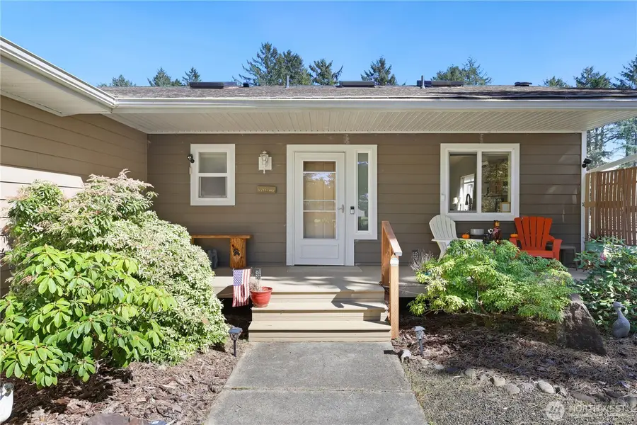 160 Dolphin Avenue Ne, Ocean Shores, WA 98569 - #3