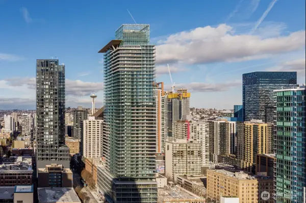 300 Virginia Street #2411, Seattle, WA 98121