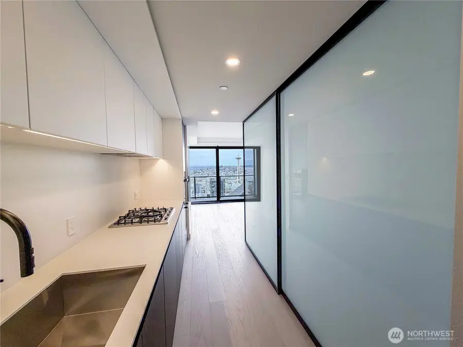 300 Virginia Street #3812, Seattle, WA 98121 - #2