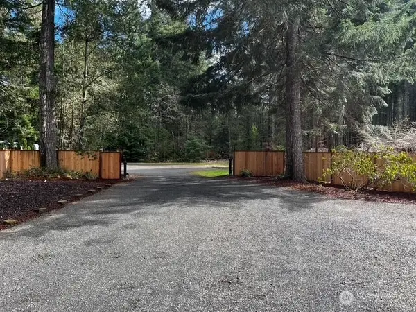 21 N White Way Ln #148, Hoodsport, WA 98548