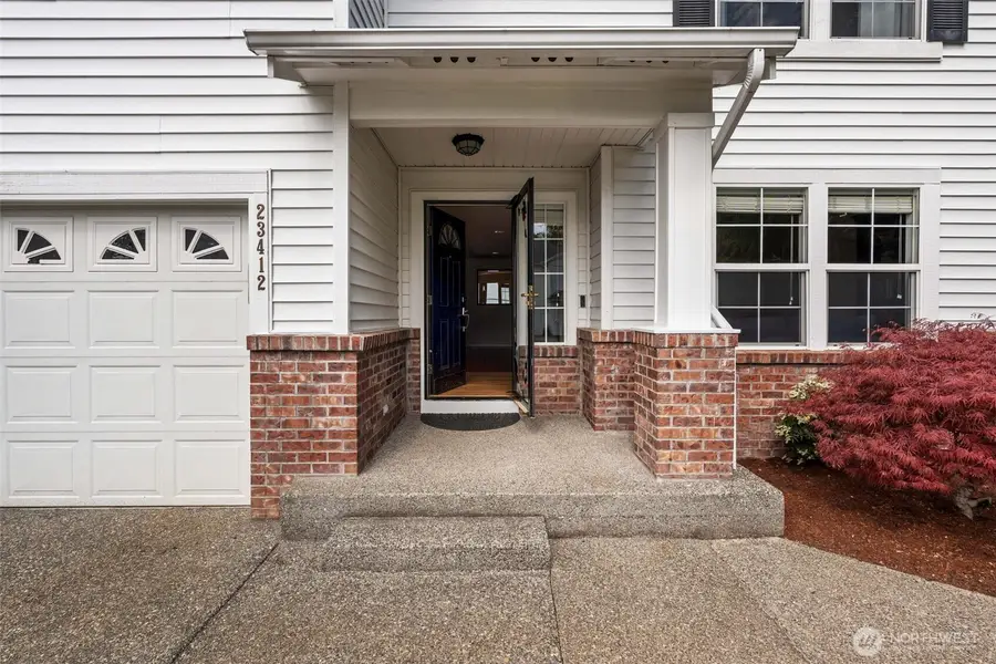 23412 SE 260th Court, Maple Valley, WA 98038 - #2