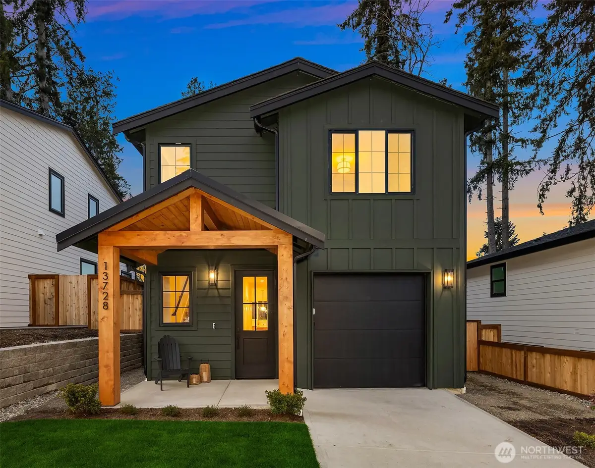 13728 101st Street, Kirkland, WA 98033 - #1