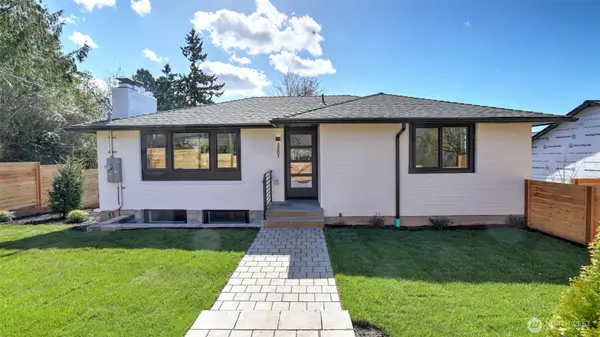 3201 S Webster Street #A, Seattle, WA 98118