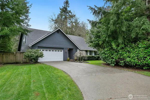 14203 NE 63rd Court, Redmond, WA 98052