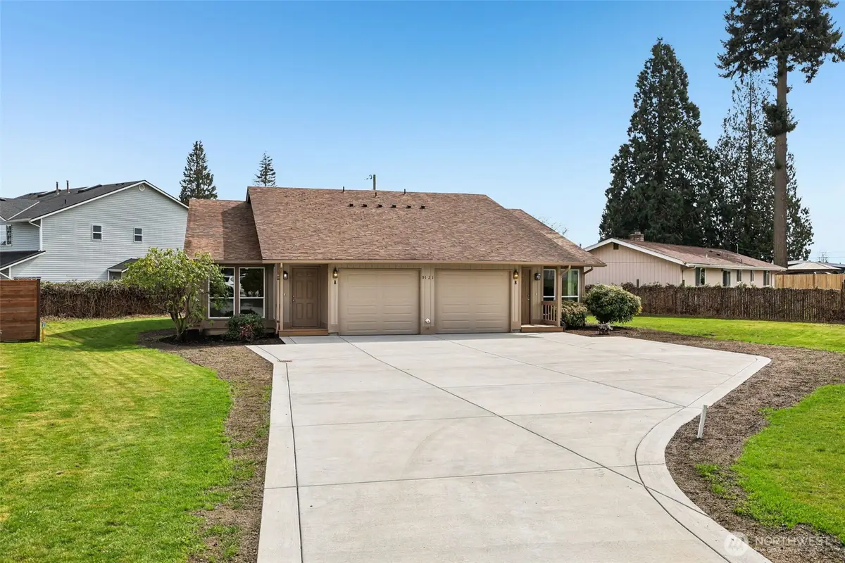 9121 5th Place W #A & B, Everett, WA 98204 - #1