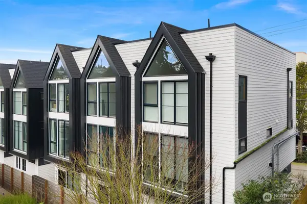 6041 42nd Avenue Sw, Seattle, WA 98136