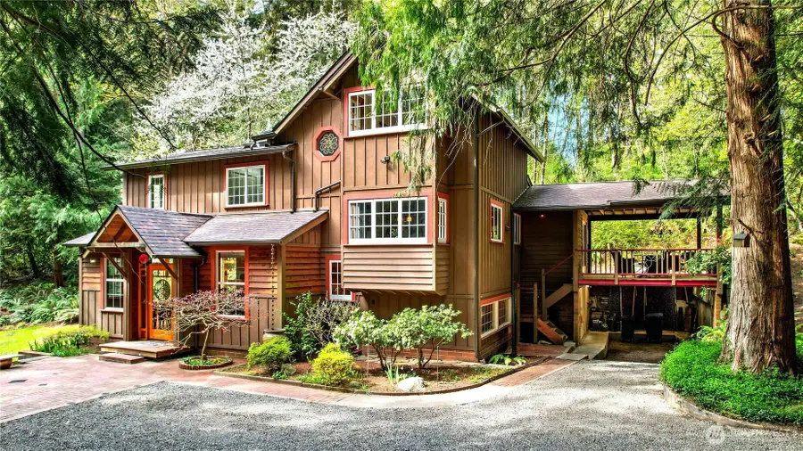 7400 Island Center Road Ne, Bainbridge Island, WA 98110 - #2