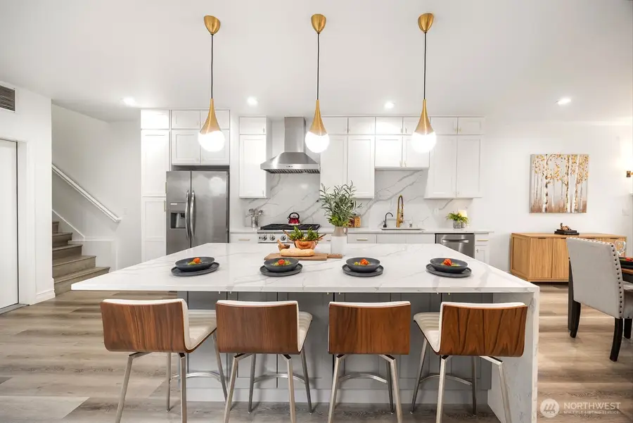 11870 SE 5th Street, Bellevue, WA 98005 - #2