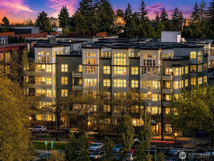 10042 Main Street #427, Bellevue, WA 98004 - #2