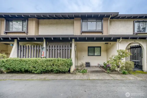 1723 NE 179th Street #3, Shoreline, WA 98155