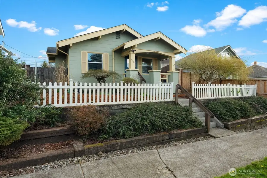 712 S 58th Street, Tacoma, WA 98408 - #2