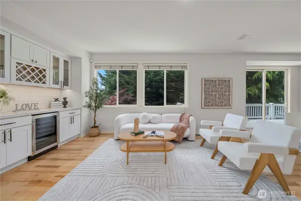 11433 80th Avenue Ne, Kirkland, WA 98034