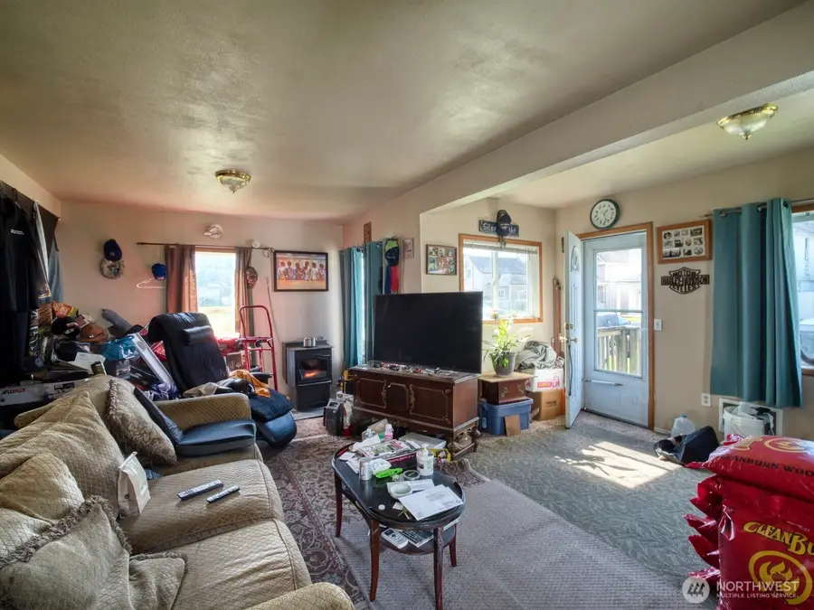 620 Monroe Street, Hoquiam, WA 98550 - #2