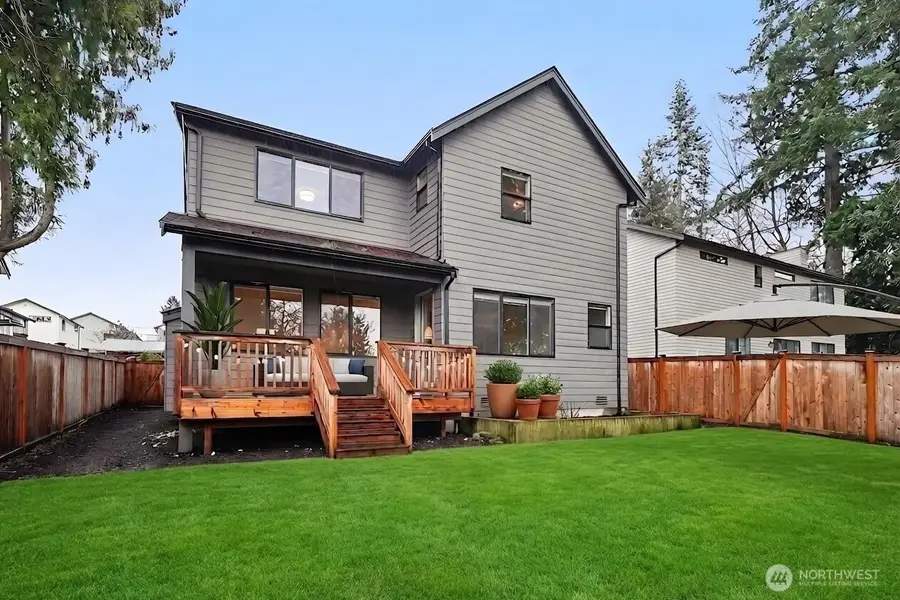 12332 38th Avenue Ne, Seattle, WA 98125 - #2