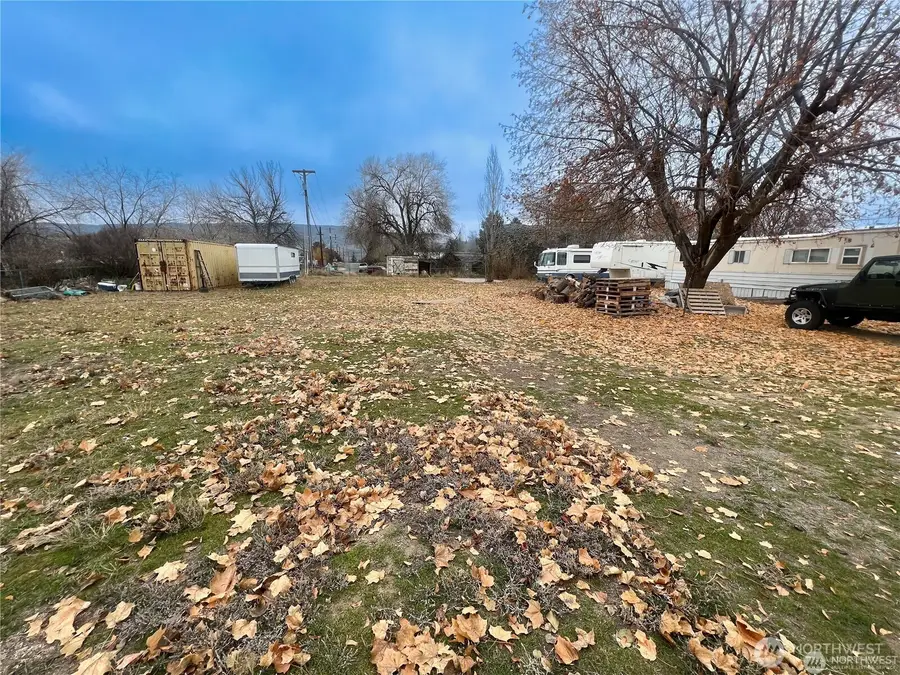 21956 W Cardinal Road Ne, Grand Coulee, WA 99133 - #3