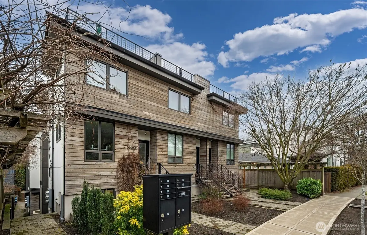 3310 W Government Way #A, Seattle, WA 98199 - #1