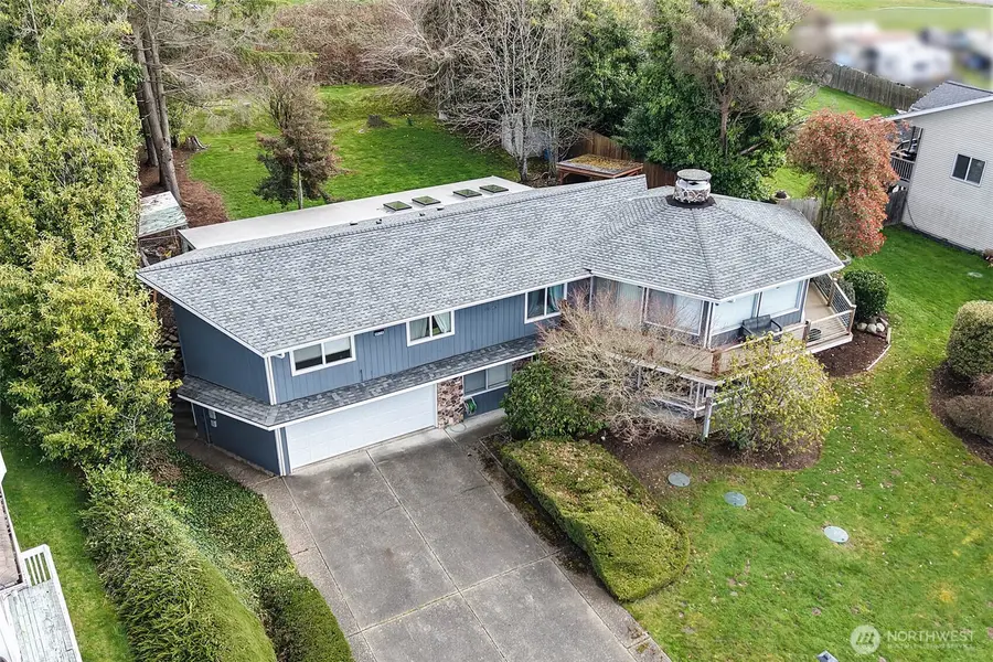 9678 Crest Dr, Blaine, WA 98230 - #2