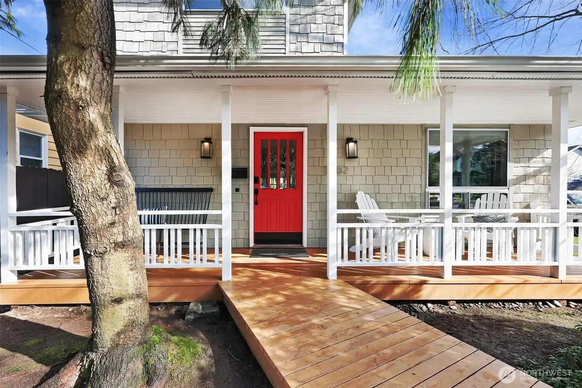 7302 33rd Avenue Ne, Seattle, WA 98115 - #1