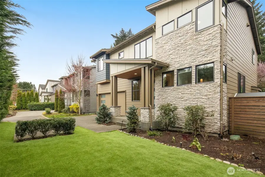 13227 111th Avenue Ne, Kirkland, WA 98034 - #2