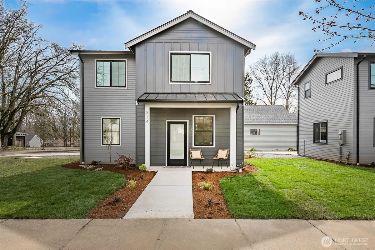 214 E Front Street, Lynden, WA 98264 - #1