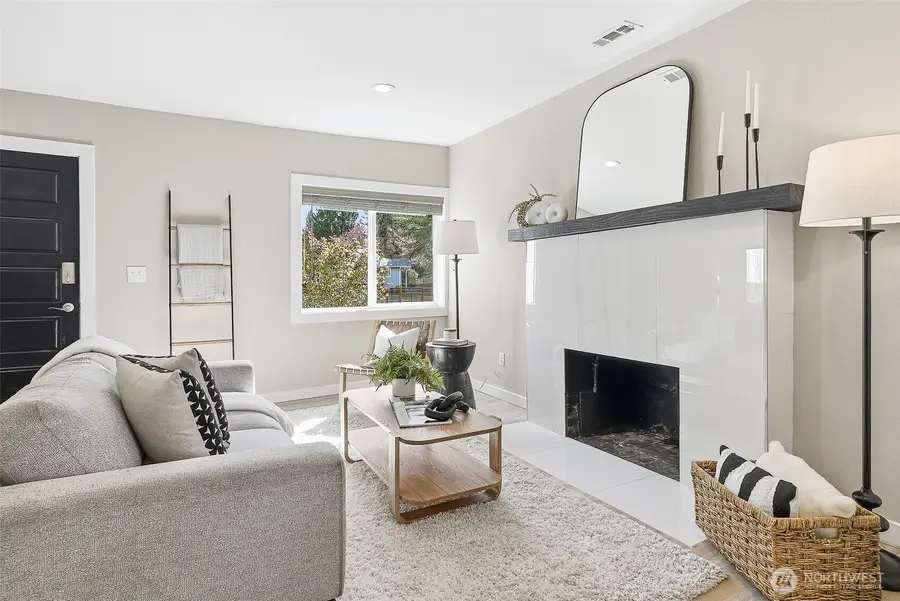 18824 80th Avenue W, Edmonds, WA 98026 - #3