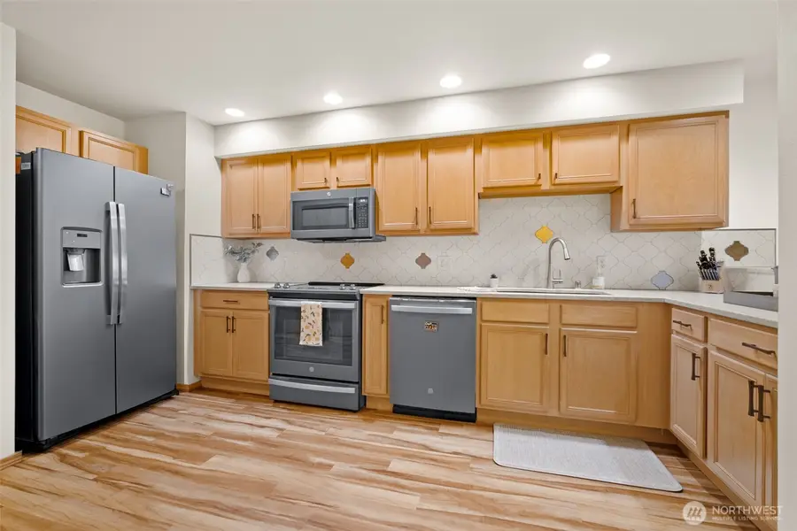 1011 Bancroft Street #204, Bellingham, WA 98225 - #3