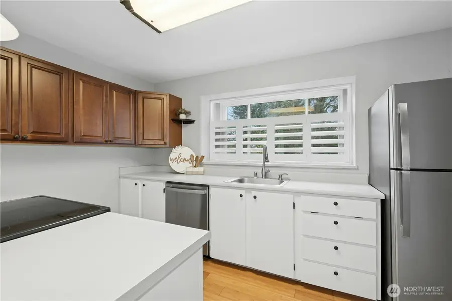 9904 NE 142nd Place #C302, Kirkland, WA 98034 - #3