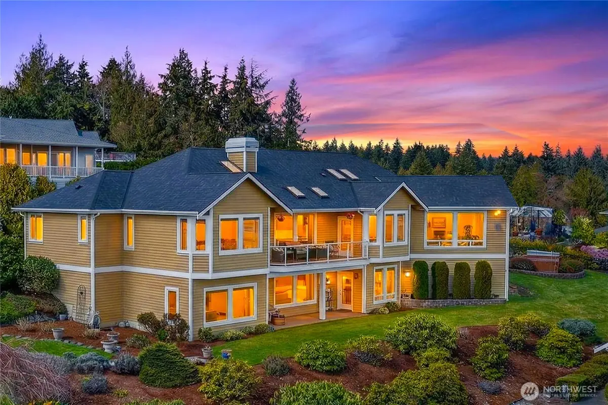 4621 Tanner View Drive, Clinton, WA 98236 - #1