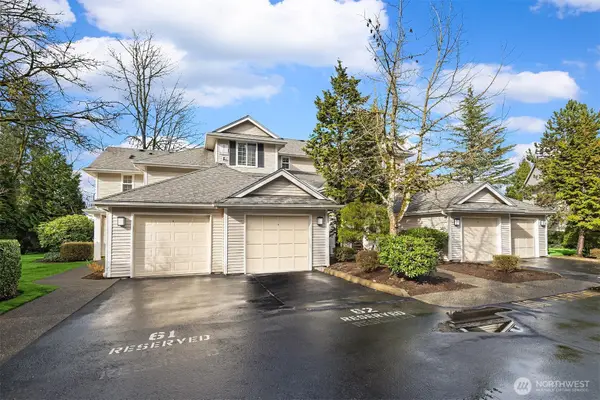 12113 NE 172nd Place #J202, Bothell, WA 98011