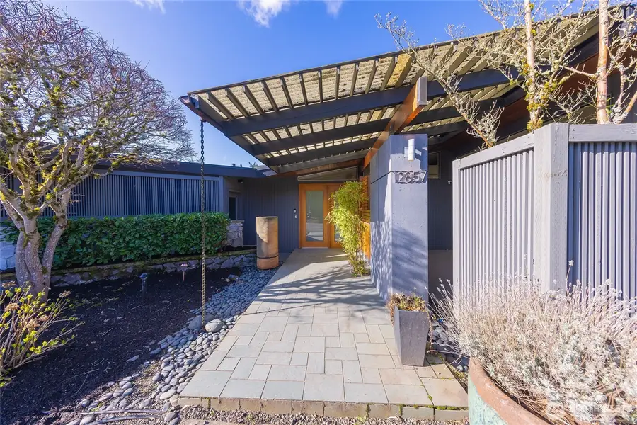 12857 Se 45th Pl, Bellevue, WA 98006 - #2