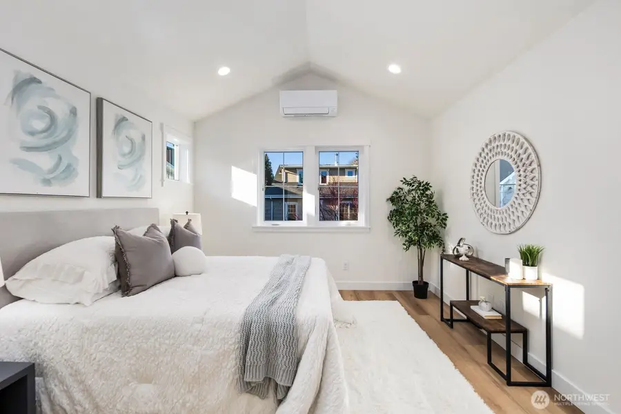 1004 N 48th Street #C, Seattle, WA 98103 - #3