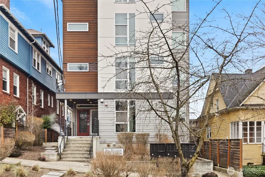 1814 E John Street, Seattle, WA 98112 - #3