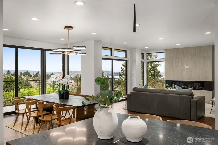 6038 50th Avenue Ne, Seattle, WA 98115 - #3