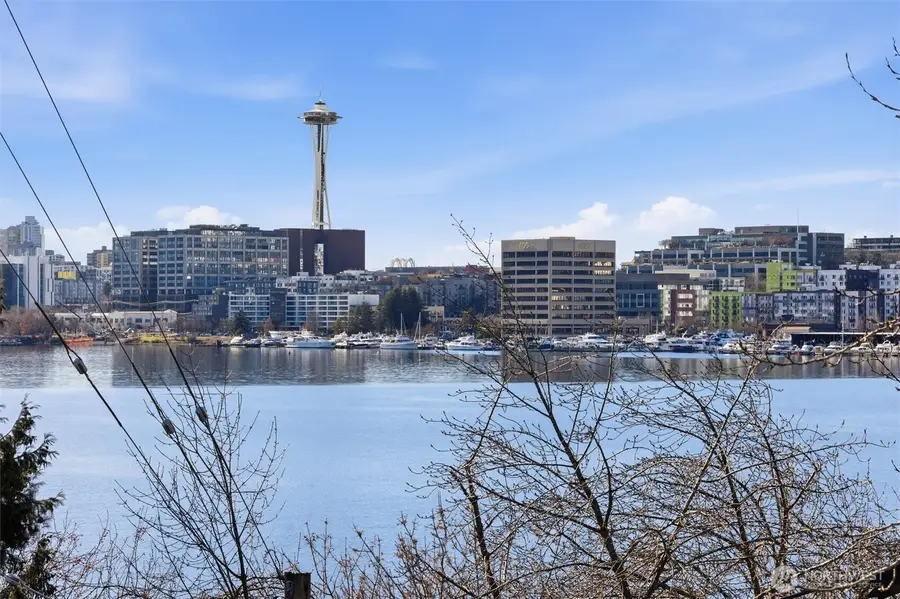 2010 Fairview Avenue E #A, Seattle, WA 98102 - #3