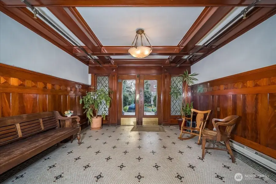 626 13th Avenue E #O, Seattle, WA 98102 - #2