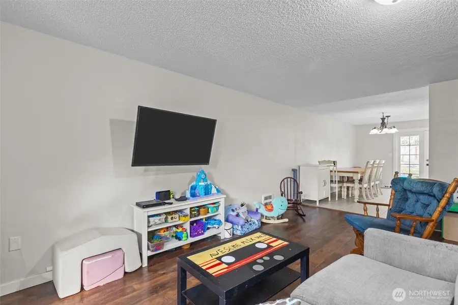 1711 4th Avenue Nw, Puyallup, WA 98371 - #3