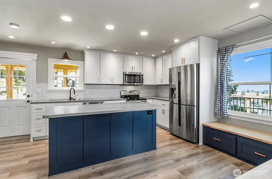 7610 4th Street Se, Lake Stevens, WA 98258 - #3