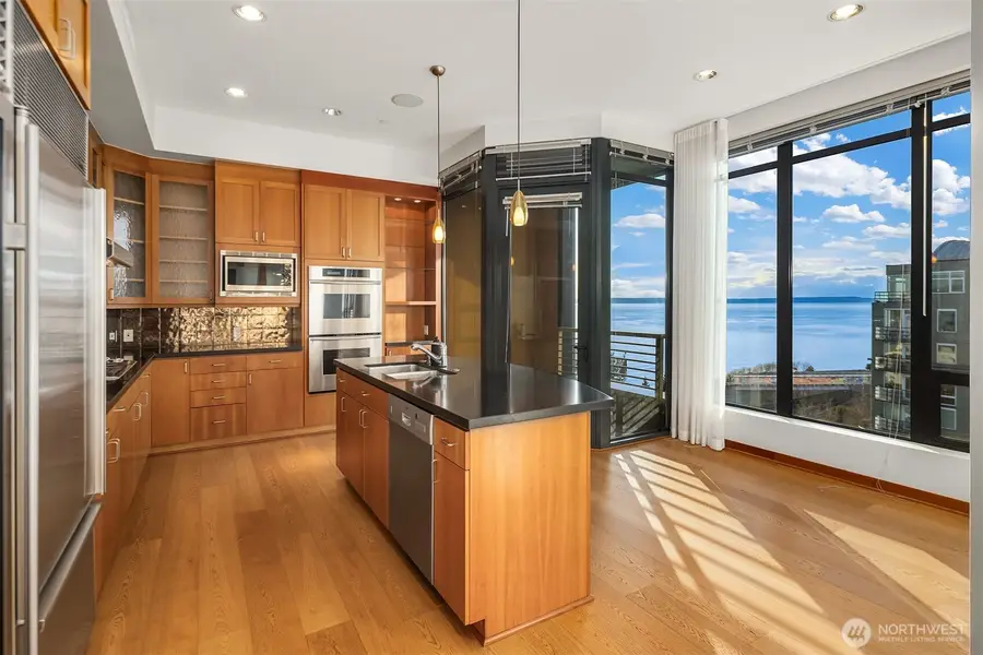 2716 Elliott Avenue #1204, Seattle, WA 98121 - #3