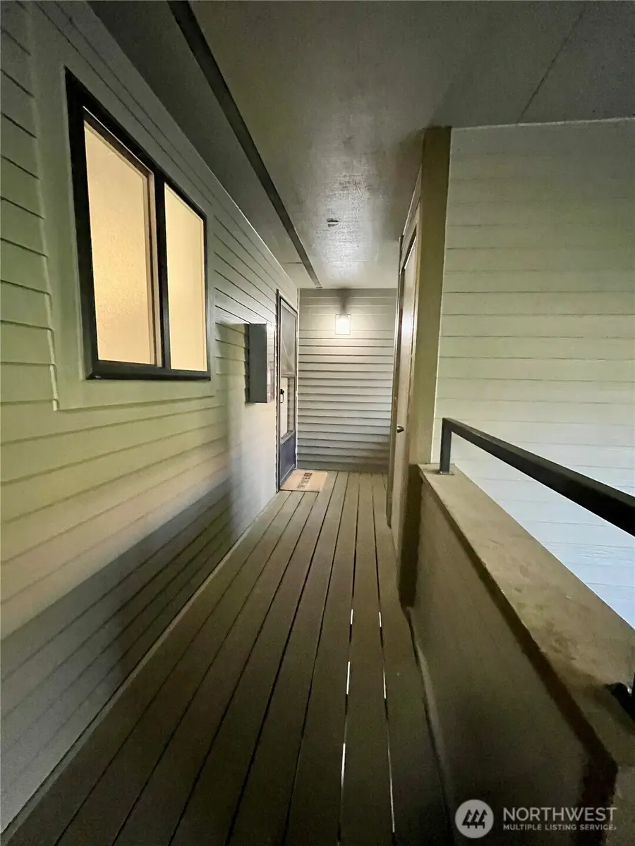 4895 76th Street Sw #D703, Mukilteo, WA 98275 - #3