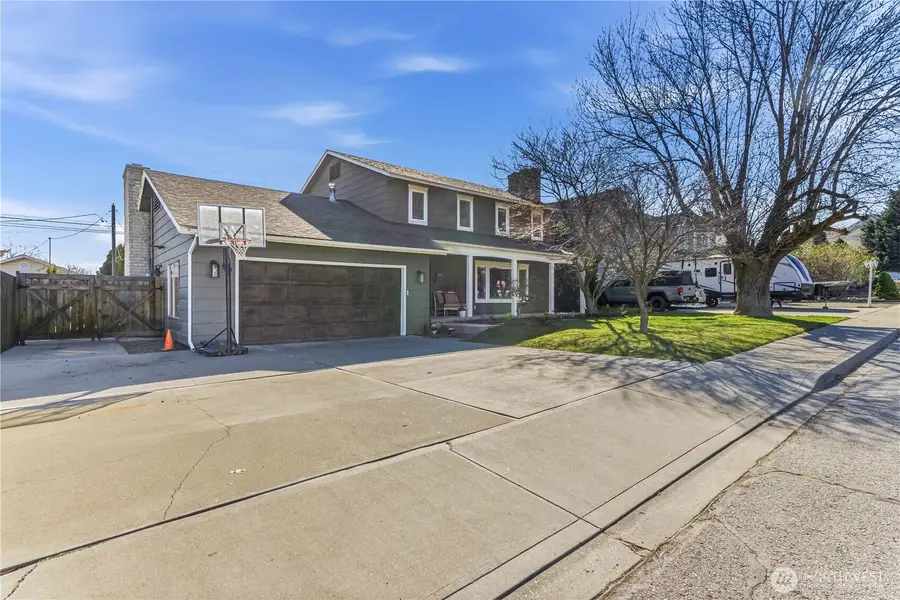 1013 Glenwood Avenue, Wenatchee, WA 98801 - #3