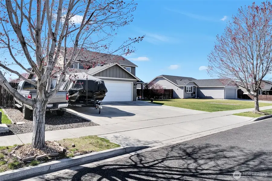 1407 E Crossroads Drive, Moses Lake, WA 98837 - #3