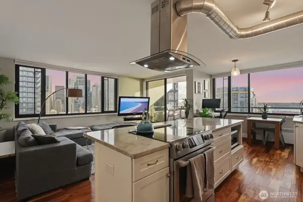 2100 3rd Avenue #2601, Seattle, WA 98121