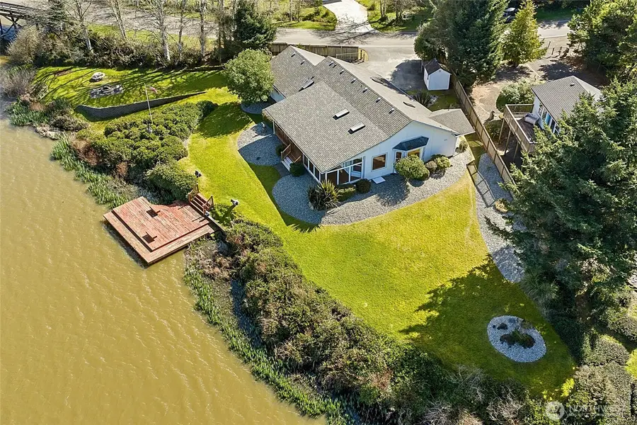 288 Overlake Street Ne, Ocean Shores, WA 98569 - #3