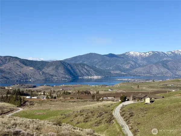 562 Chelan Ranch Road, Chelan, WA 98816