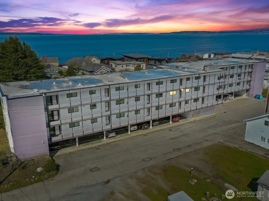 300 2nd Avenue N #2E, Edmonds, WA 98020 - #2