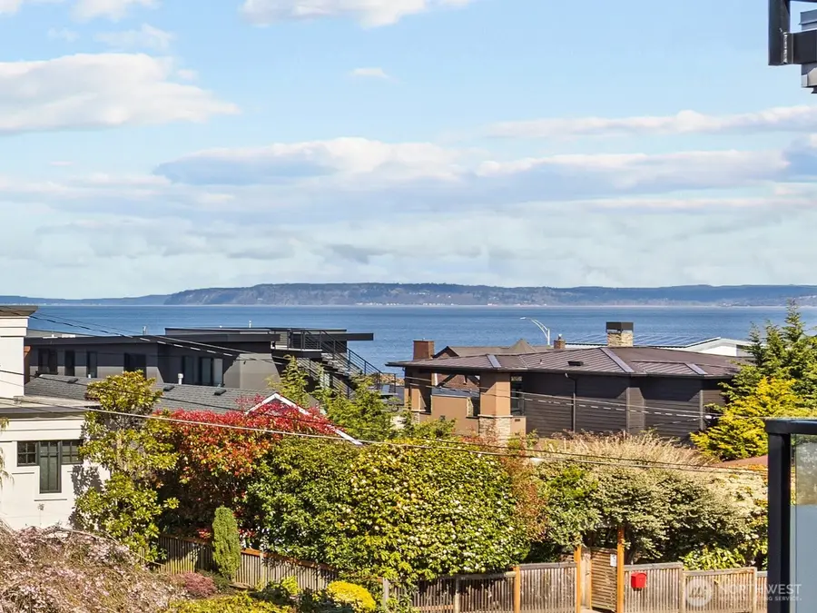 300 2nd Avenue N #2E, Edmonds, WA 98020 - #3