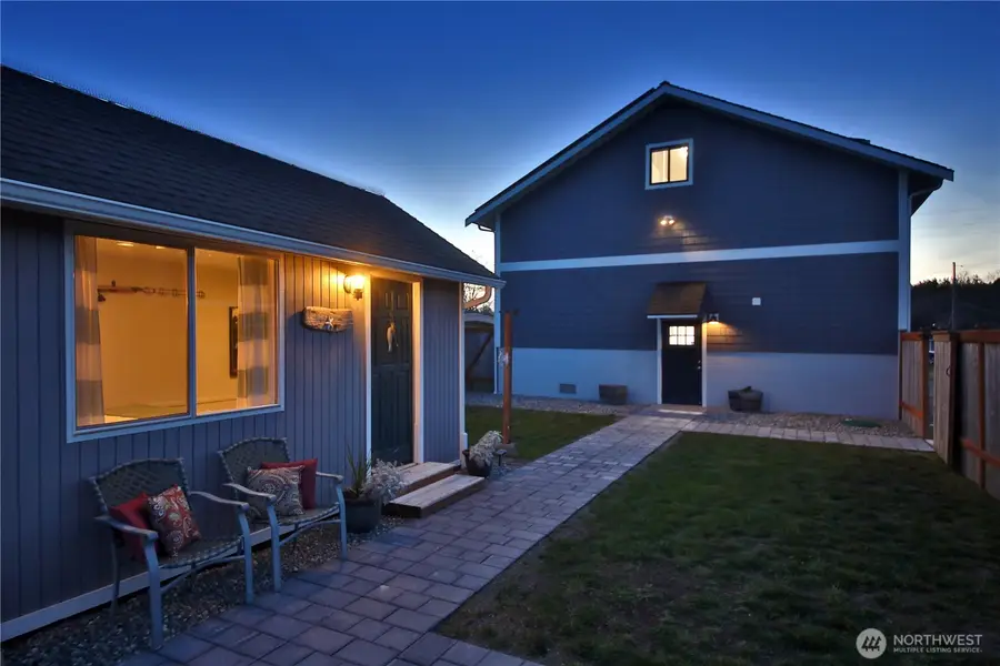 2805 N Bluff Road, Greenbank, WA 98253 - #3